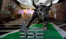 सेंसेक्स और निफ्टी बढ़त के साथ खुले, बैंकिंग शेयरों में तेजी