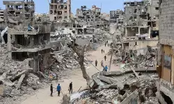 गाजा युद्ध में पूरी जीत जरूरी : इजरायली रक्षा मंत्री