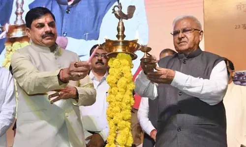 स्थानीय स्तर पर रोजगार की संभावनाओं के लिए तैयार करें पाठ्यक्रम : राज्यपाल