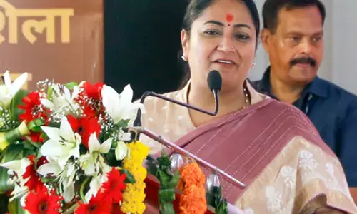 मार्च 2026 तक दिल्ली में खुलेंगे 1,100 से अधिक आयुष्मान आरोग्य मंदिर: मुख्यमंत्री रेखा गुप्ता मार्च 2026 तक दिल्ली में खुलेंगे 1,100 से अधिक आयुष्मान आरोग्य मंदिर: मुख्यमंत्री रेखा गुप्ता