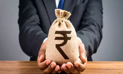 2034 तक भारत की अति-धनाढ्य आबादी तेजी से बढ़ने की संभावना : रिपोर्ट 2034 तक भारत की अति-धनाढ्य आबादी तेजी से बढ़ने की संभावना : रिपोर्ट