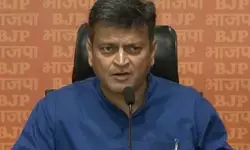 पीएम मोदी की तुलना किसी दूसरे राजनेता से नहीं की जा सकती है : अजय आलोक पीएम मोदी की तुलना किसी दूसरे राजनेता से नहीं की जा सकती है : अजय आलोक