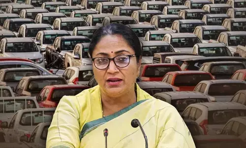 सुप्रीम कोर्ट पहुंची दिल्ली सरकार, पुराने वाहनों पर रोक के आदेश पर पुनर्विचार की मांग