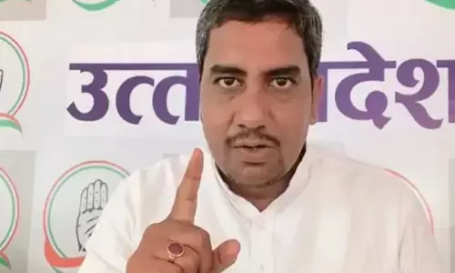 कथावाचक अनिरुद्धाचार्य के महिला विरोधी विवादित बयान पर भड़की कांग्रेस कथावाचक अनिरुद्धाचार्य के महिला विरोधी विवादित बयान पर भड़की कांग्रेस
