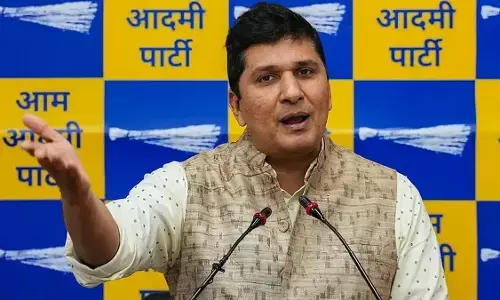 स्वामी हैदर दास मंदिर को तोड़ने की बात से दलित समाज आहत : सौरभ भारद्वाज स्वामी हैदर दास मंदिर को तोड़ने की बात से दलित समाज आहत : सौरभ भारद्वाज