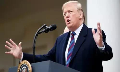 थाईलैंड-कंबोडिया संघर्ष : ट्रंप ने दोनों देशों के शीर्ष नेताओं से की फोन पर बात, युद्धविराम का किया दावा थाईलैंड-कंबोडिया संघर्ष : ट्रंप ने दोनों देशों के शीर्ष नेताओं से की फोन पर बात, युद्धविराम का किया दावा