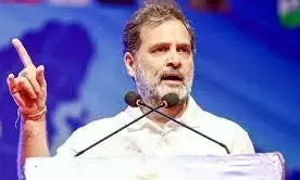 इंसाफ, इंसानियत के लिए दिल्ली की झुग्गी वालों के साथ हूं खड़ा : राहुल गांधी