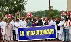 बिहार में एसआईआर के जरिए वोटिंग का अधिकार छीनने की साजिश : खड़गे