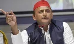 कुछ नकारात्मक शक्तियां शिक्षा संस्थानों पर कब्जा कर नई पीढ़ी की सोच को कुचलना चाहती हैं : अखिलेश यादव कुछ नकारात्मक शक्तियां शिक्षा संस्थानों पर कब्जा कर नई पीढ़ी की सोच को कुचलना चाहती हैं : अखिलेश यादव