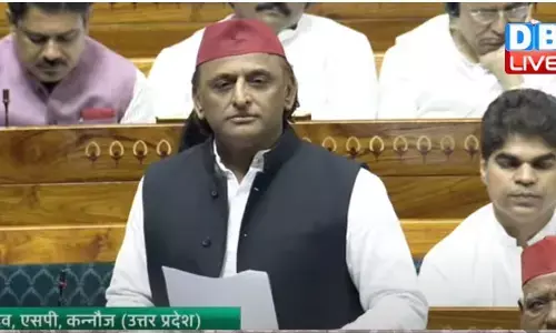 भारत को पाकिस्तान से ज्यादा खतरा चीन से है : अखिलेश