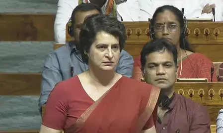 पहलगाम हमले में मारे गए लोगों के परिवार के प्रति हमारी जवाबदेही, उन्हें भी सच जानने का हक : प्रियंका गांधी