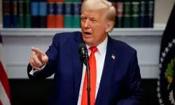 ट्रंप ने रूस को दी चेतावनी, कहा- 10 दिन में यूक्रेन के साथ युद्ध खत्म न हुआ तो कड़े टैरिफ का सामना करना होगा ट्रंप ने रूस को दी चेतावनी, कहा- 10 दिन में यूक्रेन के साथ युद्ध खत्म न हुआ तो कड़े टैरिफ का सामना करना होगा