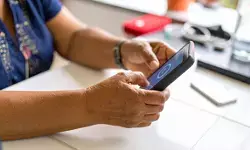 भारत में मोबाइल क्रांति की शुरुआत, जब पहली बार दो लोगों ने की थी फोन पर बात