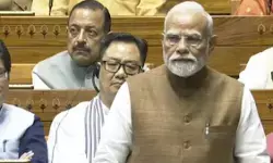 विपक्ष के आगे पस्त दिखे प्रधानमंत्री