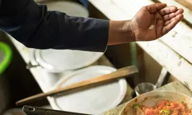 रेस्तरां मेन्यू में सॉल्ट वार्निंग लेबल से दिल और किडनी रोगों की रोकथाम: लैंसेट रेस्तरां मेन्यू में सॉल्ट वार्निंग लेबल से दिल और किडनी रोगों की रोकथाम: लैंसेट