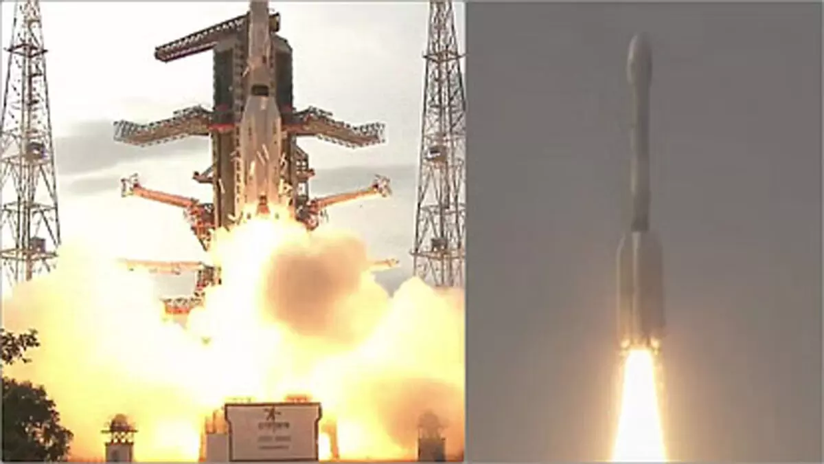 अंतरिक्ष में भारत ने रचा इतिहास, इसरो का निसार मिशन लॉन्च