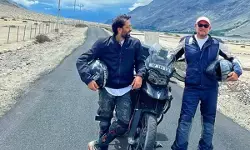 सियाचिन बेस कैंप गए नकुल मेहता, कहा- वहां की जिंदगी के बारे में लिखते हुए रोंगटे खड़े हो रहे हैं सियाचिन बेस कैंप गए नकुल मेहता, कहा- वहां की जिंदगी के बारे में लिखते हुए रोंगटे खड़े हो रहे हैं