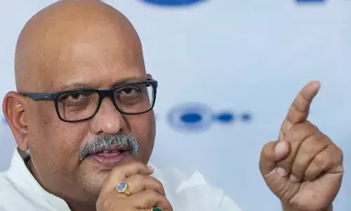 अजय राय ने ट्रंप के भारत पर 25% टैरिफ लगाने की कड़ी निंदा की, कहा- मोदी-ट्रंप दोस्ती का खामियाजा देश भुगत रहा