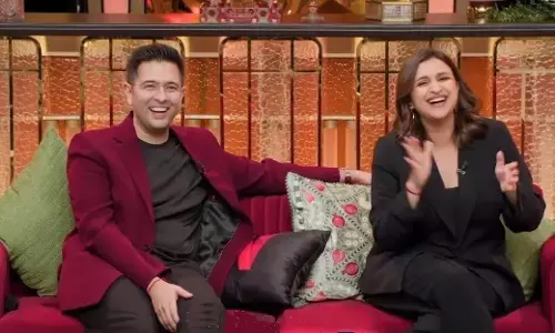 चुनाव जीतना मुश्किल है या पत्नी का दिल जीतना, राघव चड्ढा ने दिया मजेदार जवाब चुनाव जीतना मुश्किल है या पत्नी का दिल जीतना, राघव चड्ढा ने दिया मजेदार जवाब