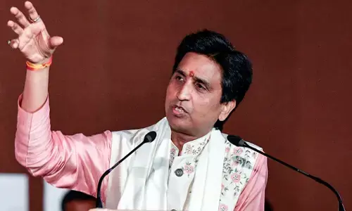 भारत को किसी के भी दबाव में नहीं झुकना चाहिए, अमेरिकी टैरिफ पर भड़के कुमार विश्वास