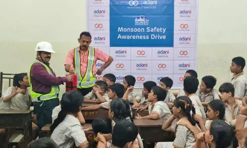अदाणी इलेक्ट्रिसिटी ने मुंबई के स्कूलों और झुग्गी-झोपड़ियों में मानसून सुरक्षा जागरूकता अभियान चलाया