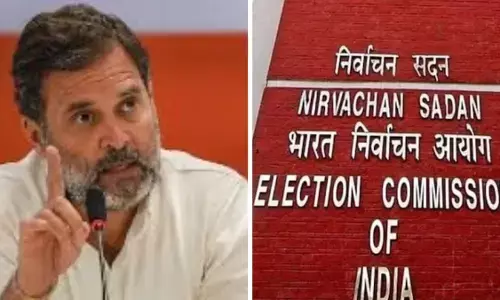 चुनाव आयोग फैक्ट चेक ने राहुल गांधी के बयान को बताया भ्रामक और तथ्यहीन चुनाव आयोग फैक्ट चेक ने राहुल गांधी के बयान को बताया भ्रामक और तथ्यहीन