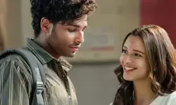 धड़क 2 पब्लिक रिव्यू : सिद्धांत और तृप्ति डिमरी की फिल्म देखकर लोग हुए निराश, कहा- मूवी है बोरिंग धड़क 2 पब्लिक रिव्यू : सिद्धांत और तृप्ति डिमरी की फिल्म देखकर लोग हुए निराश, कहा- मूवी है बोरिंग