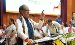 कृषि भारतीय अर्थव्यवस्था की रीढ़, किसानों की सेवा मेरी सबसे बड़ी पूजा : शिवराज कृषि भारतीय अर्थव्यवस्था की रीढ़, किसानों की सेवा मेरी सबसे बड़ी पूजा : शिवराज