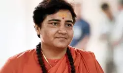 हिंदू आतंकवाद का झूठा नैरेटिव गढ़ने वालों का मुंह काला हुआ: साध्वी प्रज्ञा सिंह ठाकुर हिंदू आतंकवाद का झूठा नैरेटिव गढ़ने वालों का मुंह काला हुआ: साध्वी प्रज्ञा सिंह ठाकुर