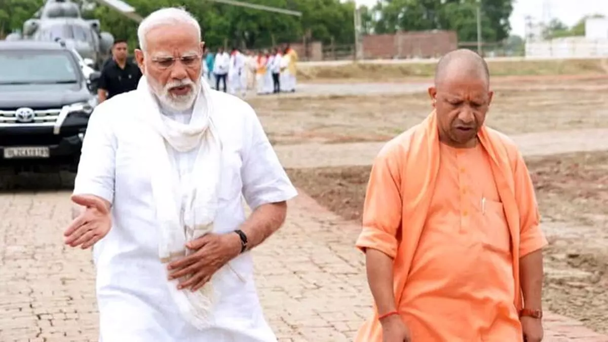 प्रधानमंत्री मोदी ने वाराणसी में बाढ़ प्रभावित क्षेत्रों की ली जानकारी