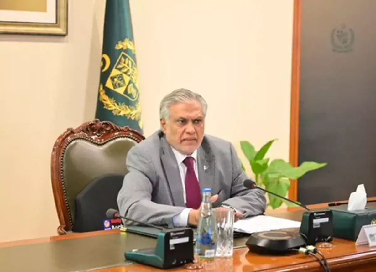 इस्लामाबाद-ढाका संबंधों में बढ़ रही मिठास, पाक के विदेश मंत्री जाएंगे बांग्लादेश