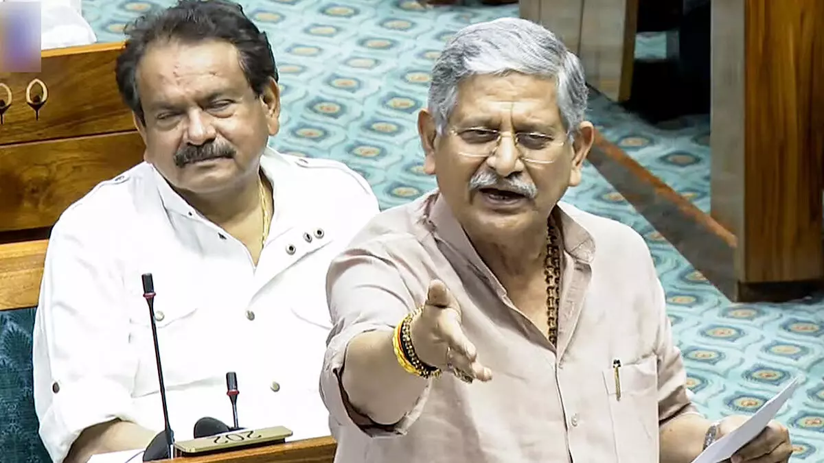 केंद्रीय मंत्री राजीव रंजन का आरोप, कहा- तेजस्वी यादव चुनाव में फर्जीवाड़ा चाहते हैं केंद्रीय मंत्री राजीव रंजन का आरोप, कहा- तेजस्वी यादव चुनाव में फर्जीवाड़ा चाहते हैं