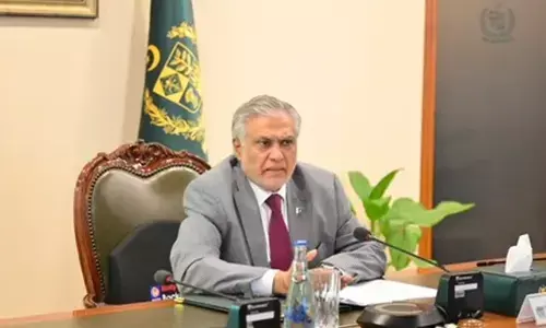 इस्लामाबाद-ढाका संबंधों में बढ़ रही मिठास, पाक के विदेश मंत्री जाएंगे बांग्लादेश