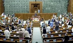 संसद शीतकालीन सत्र 2025 : पक्ष-विपक्ष आमने सामने, जानिए कौन किस पर पड़ा भारी ?