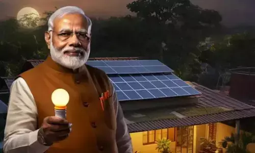 गुजरात : पीएम सूर्य घर मुफ्त बिजली योजना से लाभार्थी आर्थिक रूप से हो रहे मजबूत गुजरात : पीएम सूर्य घर मुफ्त बिजली योजना से लाभार्थी आर्थिक रूप से हो रहे मजबूत