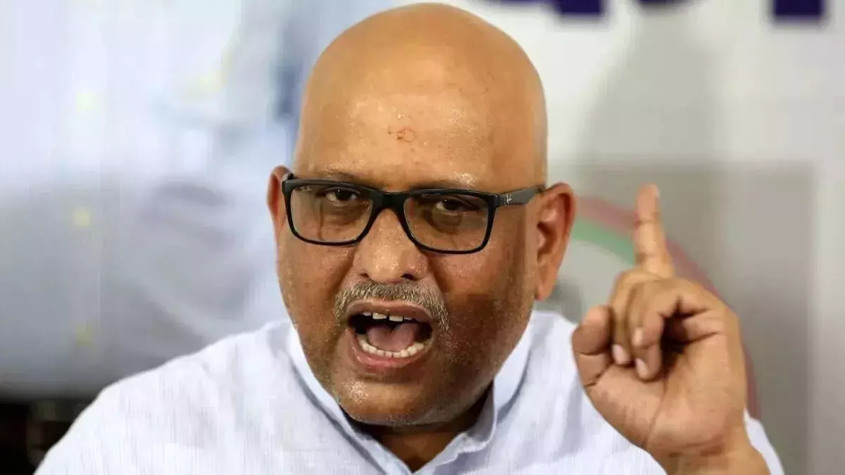 गुजरात में यूसीसी पर बोले अजय राय, महंगाई और विकास की बात नहीं करती सरकार