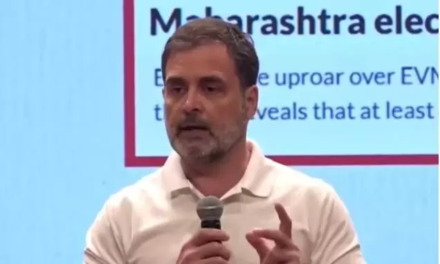 राहुल गांधी ने उठाया वोटर लिस्ट में गड़बड़ी का मुद्दा, कहा- महाराष्ट्र में 40 लाख संदिग्ध वोटर राहुल गांधी ने उठाया वोटर लिस्ट में गड़बड़ी का मुद्दा, कहा- महाराष्ट्र में 40 लाख संदिग्ध वोटर