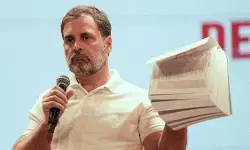 राहुल गांधी ने बम फोड़ दिया राहुल गांधी ने बम फोड़ दिया