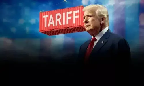 दुनिया का दादा क्यों फोड़ रहा है टैरिफ के सुतली बम?