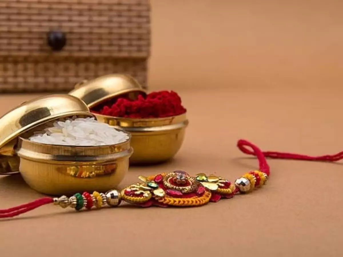 प्रेम और विश्वास के अटूट बंधन को समर्पित त्योहार, गृह मंत्री शाह ने रक्षाबंधन पर दी शुभकामनाएं प्रेम और विश्वास के अटूट बंधन को समर्पित त्योहार, गृह मंत्री शाह ने रक्षाबंधन पर दी शुभकामनाएं