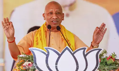 योगी सरकार की पोषण पाठशाला बच्चों के स्वास्थ्य के लिए कारगर साबित हो रही योगी सरकार की पोषण पाठशाला बच्चों के स्वास्थ्य के लिए कारगर साबित हो रही