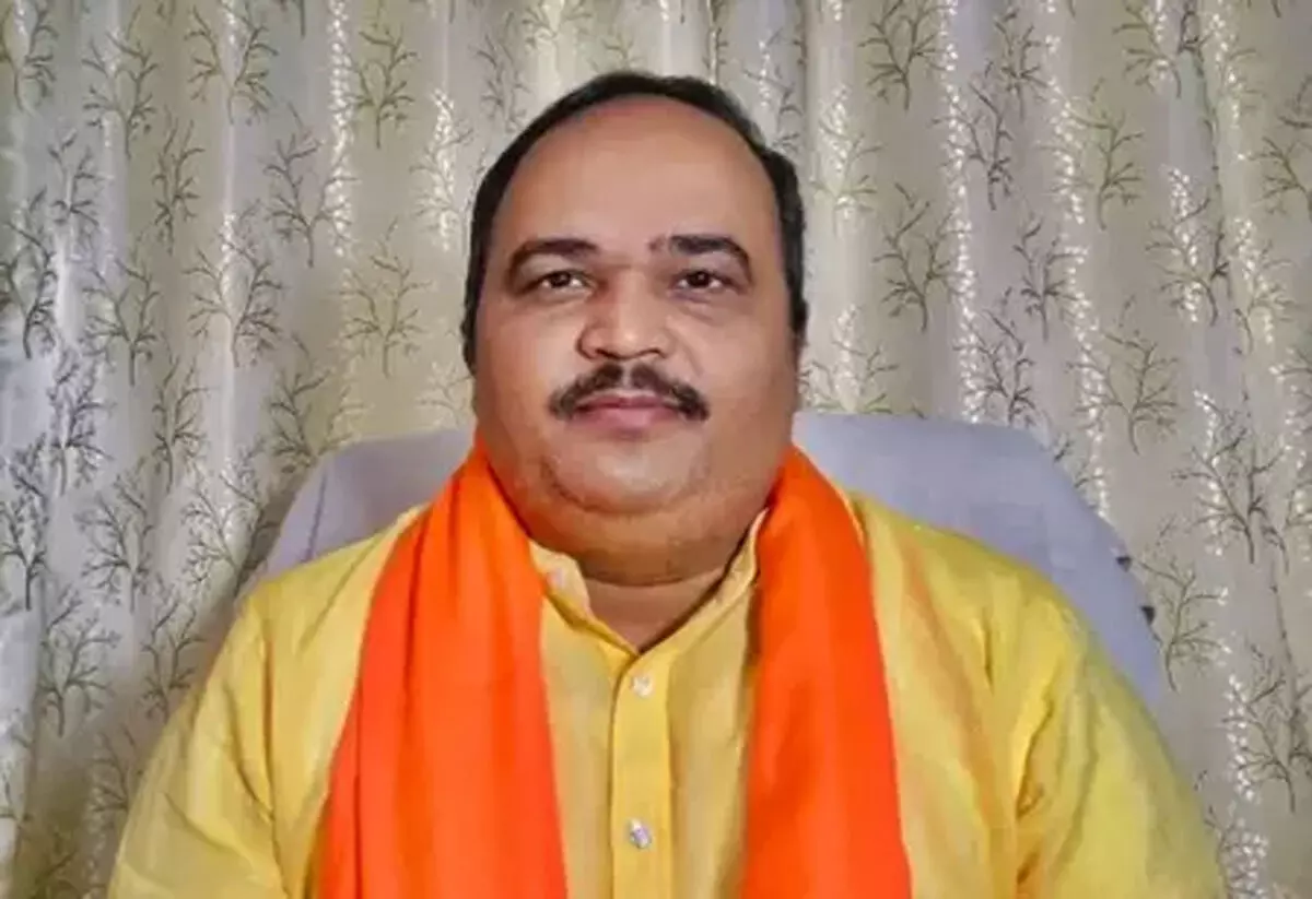 चुनाव में हुई गड़बड़ी, हमारा एक ही सवाल चुनाव आयोग चर्चा कब करेगा: आनंद दुबे