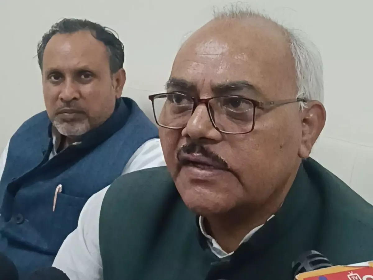 भाजपा सरकार में जनता परेशान, विपक्ष नजरअंदाज : लाल बिहारी यादव