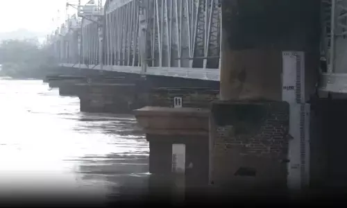 दिल्ली में यमुना का जलस्तर खतरे के निशान के करीब, प्रशासन अलर्ट मोड पर