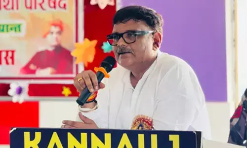 सुब्रत पाठक का सपा पर हमला, कहा- अखिलेश सरकार में गुंडागर्दी के दम पर सांसद बनी थीं डिंपल