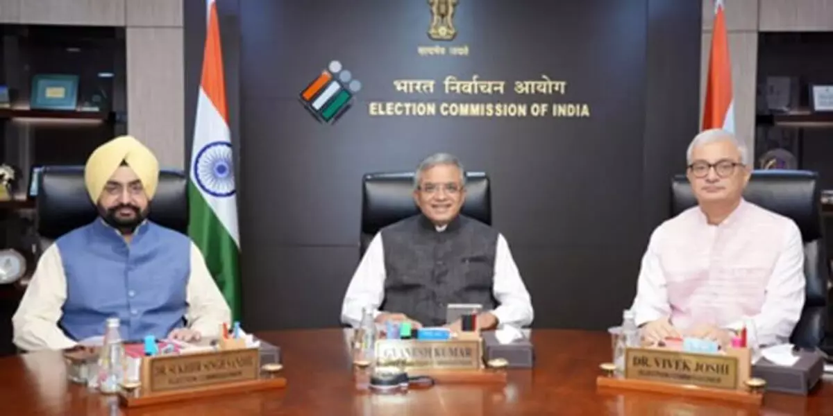 ईसीआई की एनसीपी प्रतिनिधिमंडल के साथ बैठक, बृजमोहन श्रीवास्तव ने रखे सुझाव