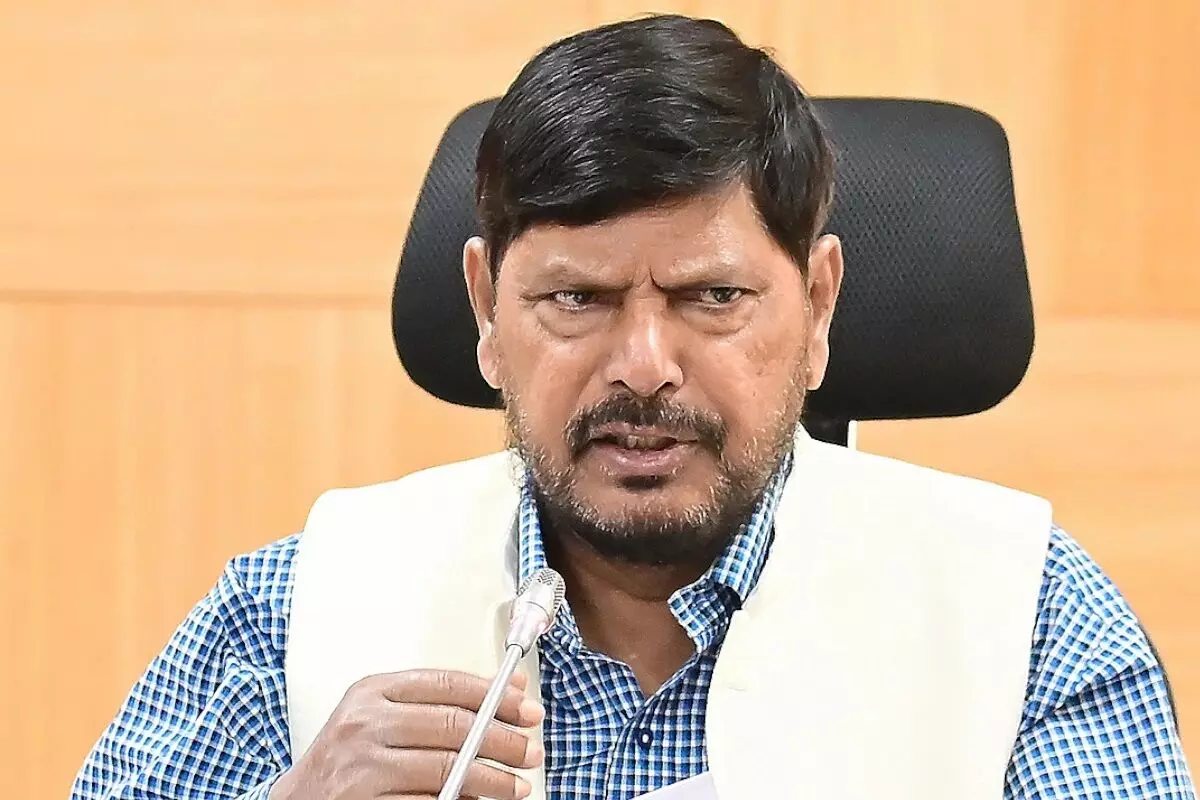 स्वतंत्रता दिवस पर मांस की दुकानों को बंद करने के फैसले पर पुनर्विचार करना चाहिए : रामदास आठवले स्वतंत्रता दिवस पर मांस की दुकानों को बंद करने के फैसले पर पुनर्विचार करना चाहिए : रामदास आठवले