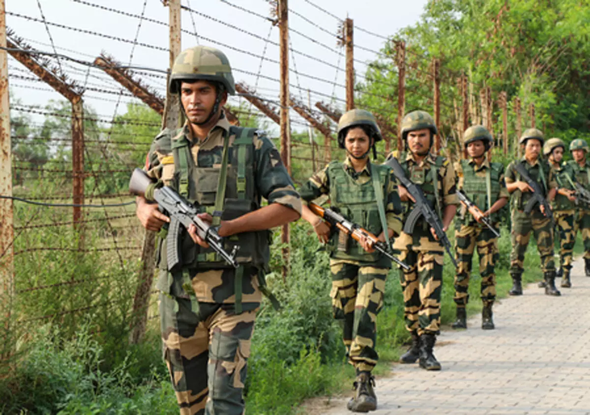 जम्मू-कश्मीर : सांबा जिले में बॉर्डर से सटे दो किमी के दायरे में रात्रि कर्फ्यू लगा