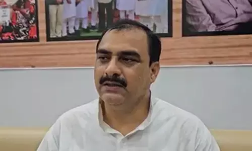 राहुल गांधी के सवालों का चुनाव आयोग को देना चाहिए जवाब : उमेर खान राहुल गांधी के सवालों का चुनाव आयोग को देना चाहिए जवाब : उमेर खान