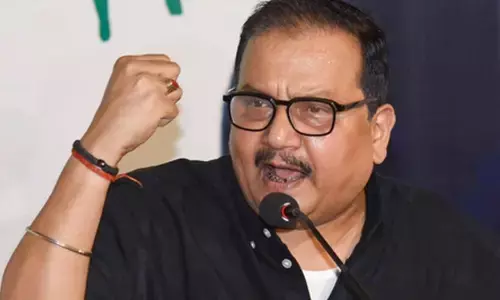 चुनाव आयोग पर मनोज झा का तंज, कहा-बांग्लादेश के चुनाव आयोग को आदर्श न बनाएं चुनाव आयोग पर मनोज झा का तंज, कहा-बांग्लादेश के चुनाव आयोग को आदर्श न बनाएं